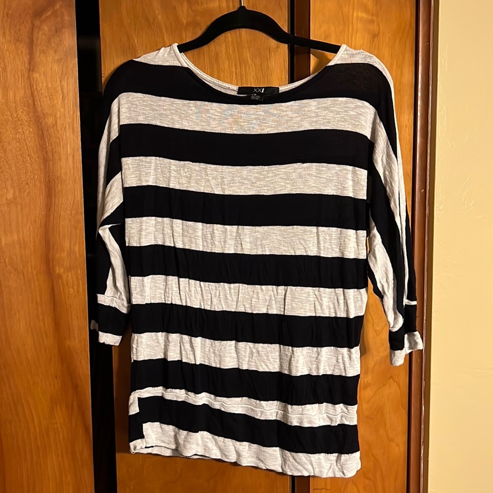 Forever 21 sweater